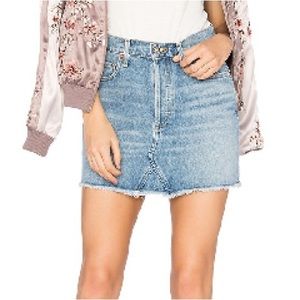 Agolde Quinn Denim Mini Skirt Size 24 Lightly Distressed Blue In Devotee Wash